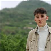 Studente al 1o anno di Ingegneria chimica all'università degli studi di Padova offre ripetizioni di materie scientifiche ma anche umanistiche in ambito generale (dato il diploma conseguito al Liceo Scientifico G. G. Trissino)